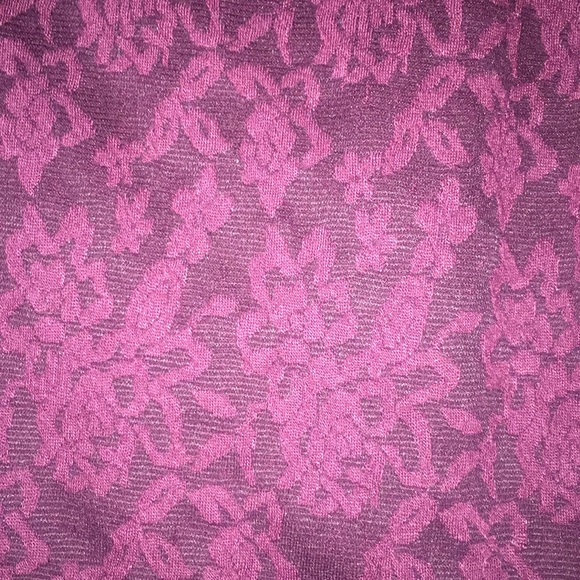 Lace maroon top - Picture 2 of 3